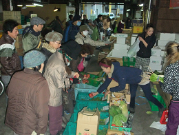 平成26年12月6日（土）　市場開放フェアが開催されました。