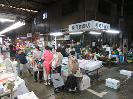 9月1日（土）に市場開放フェアが開催されました。