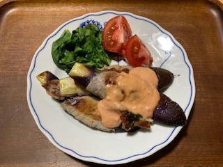 なすと青じその肉巻き